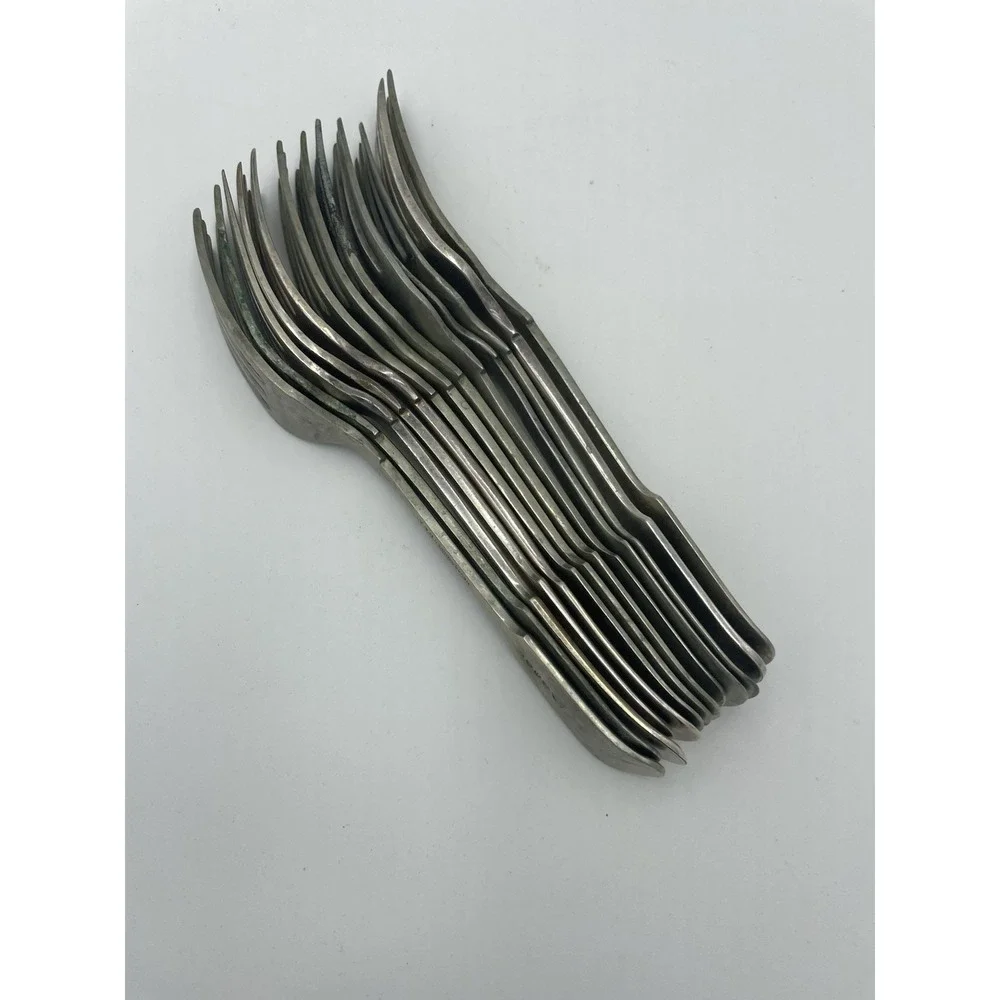 Vtg Silvera Nevada‎ Silver Fiddle Tipped Pattern Lot of 13 Silverplate Forks